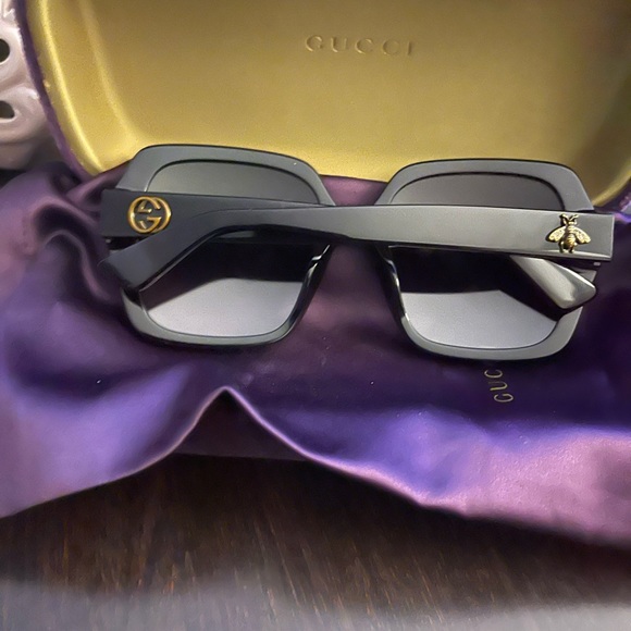Gucci Womens 54mm brand new black frame square - Picture 4 of 7